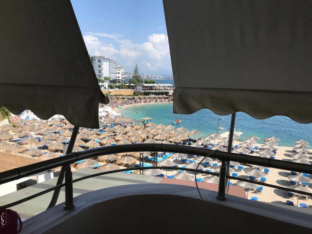 Leon Sea View Apartment Σαράντα Εξωτερικό φωτογραφία