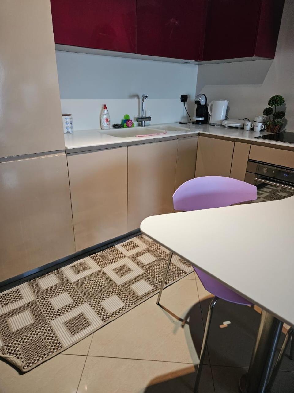 Leon Sea View Apartment Σαράντα Εξωτερικό φωτογραφία
