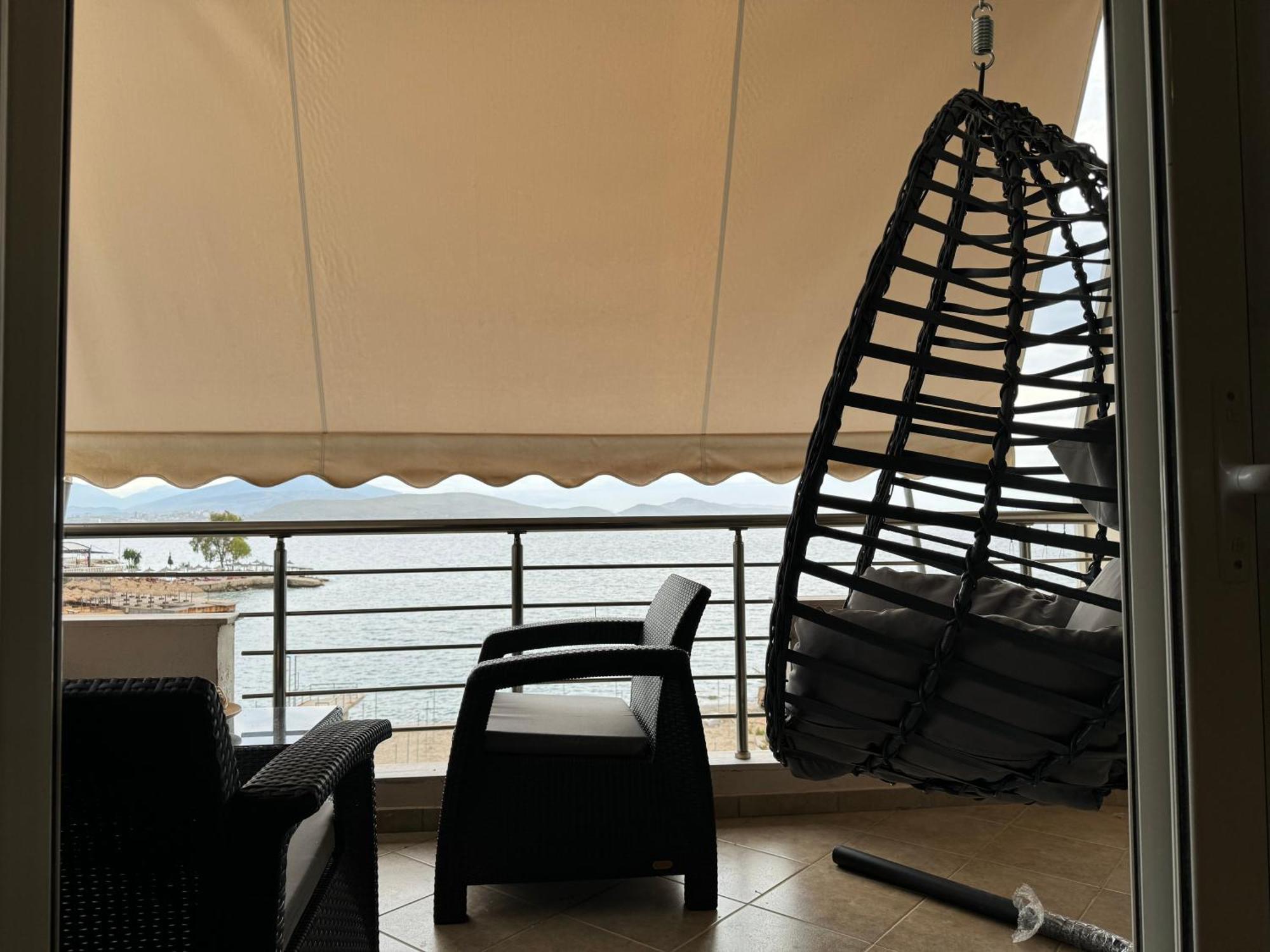 Leon Sea View Apartment Σαράντα Εξωτερικό φωτογραφία